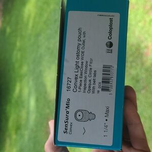 Ostomy pouch convex light Coloplast pre cut 1 1/4 precut wide outlet